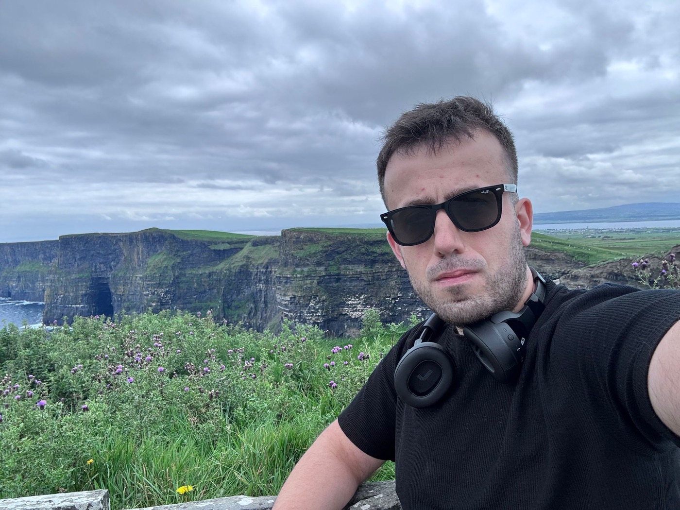 Harun Karahan at the cliffs